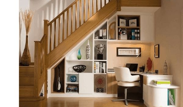 Tủ sách trang trí dưới gầm cầu thang - M4